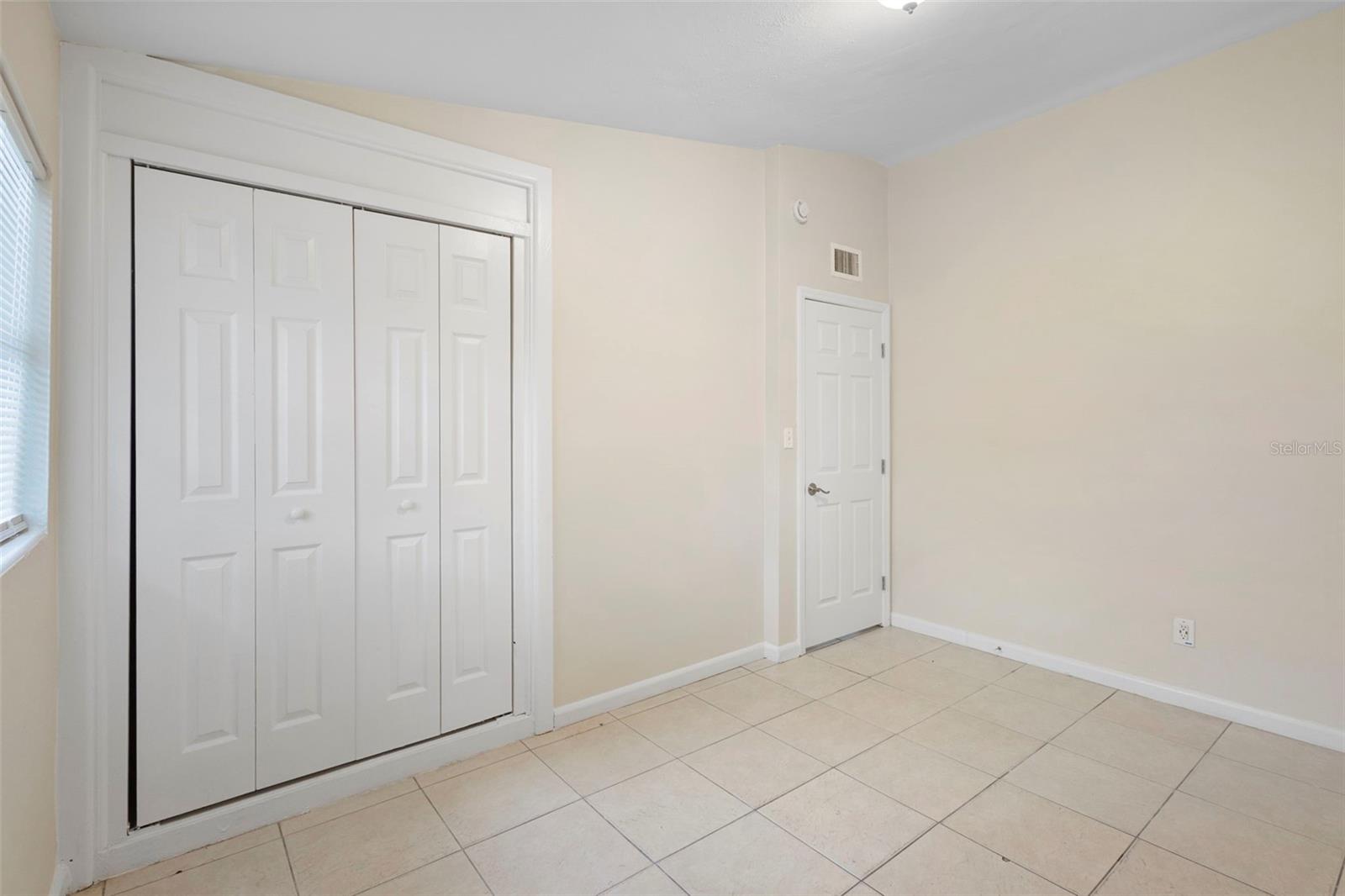Image 21 of 39 For 5825 Forest Grove Boulevard