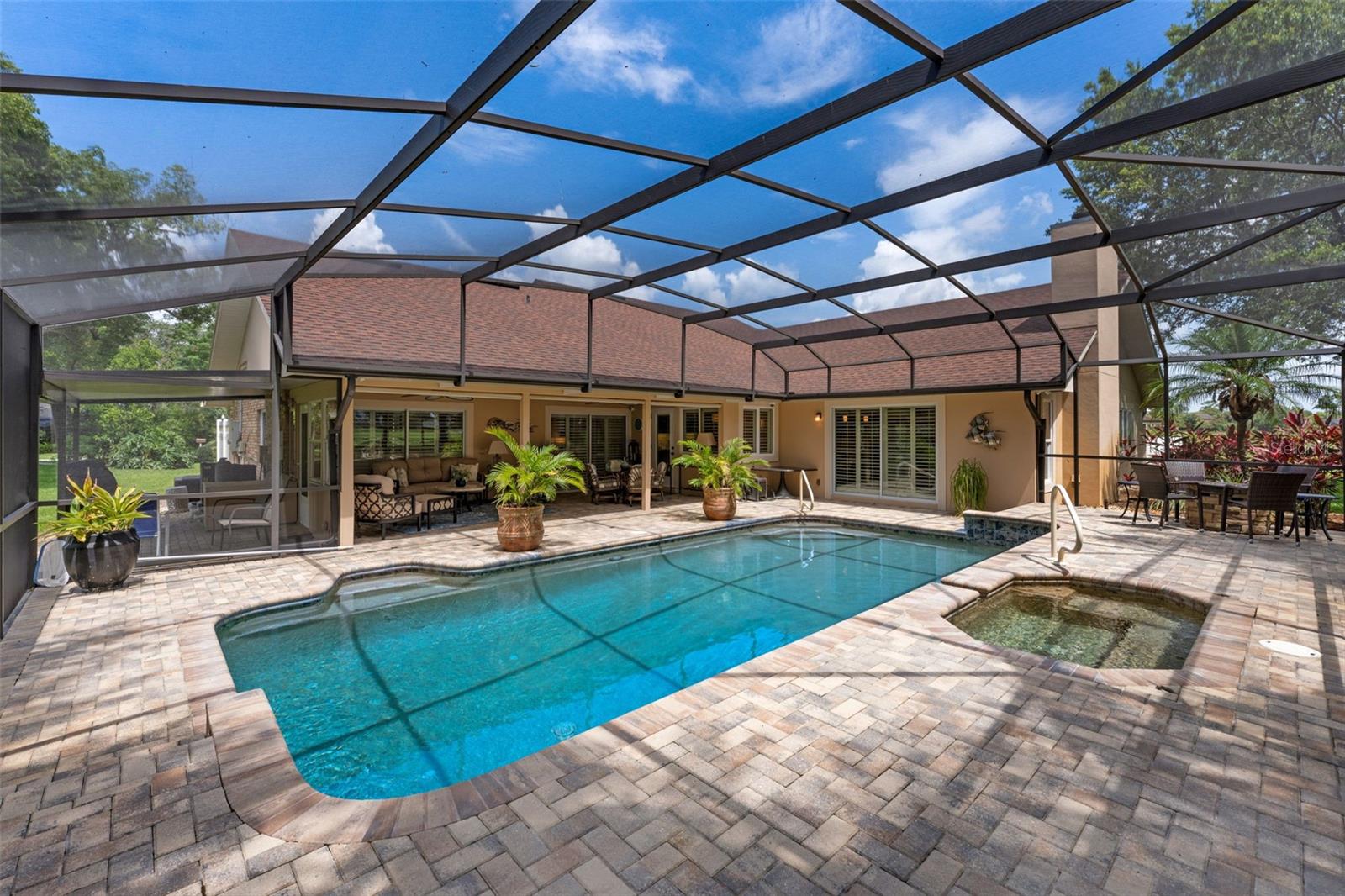 Image 41 of 59 For 3 Pine Meadow Court