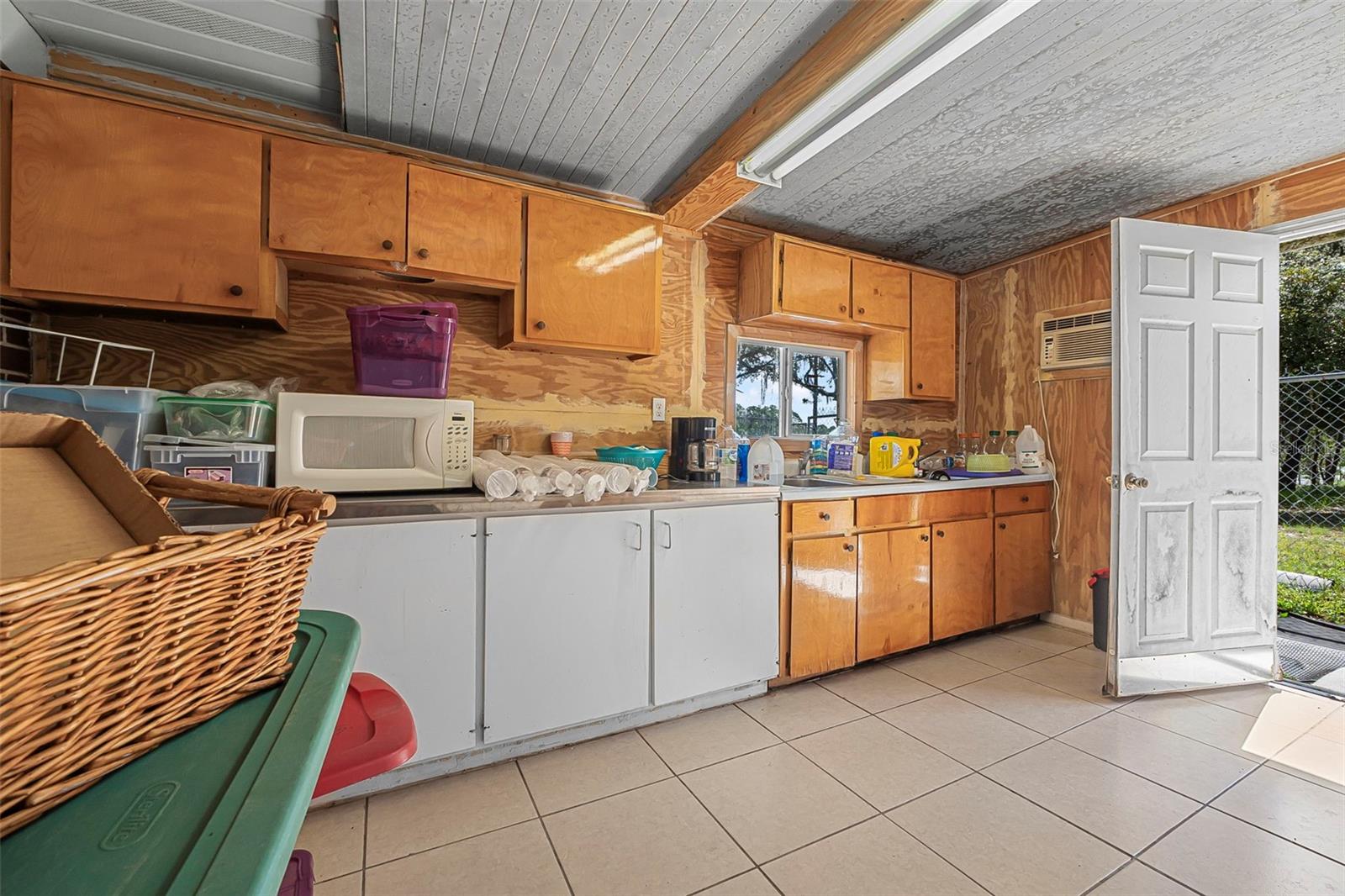 Image 16 of 55 For 2620 Doyle Road