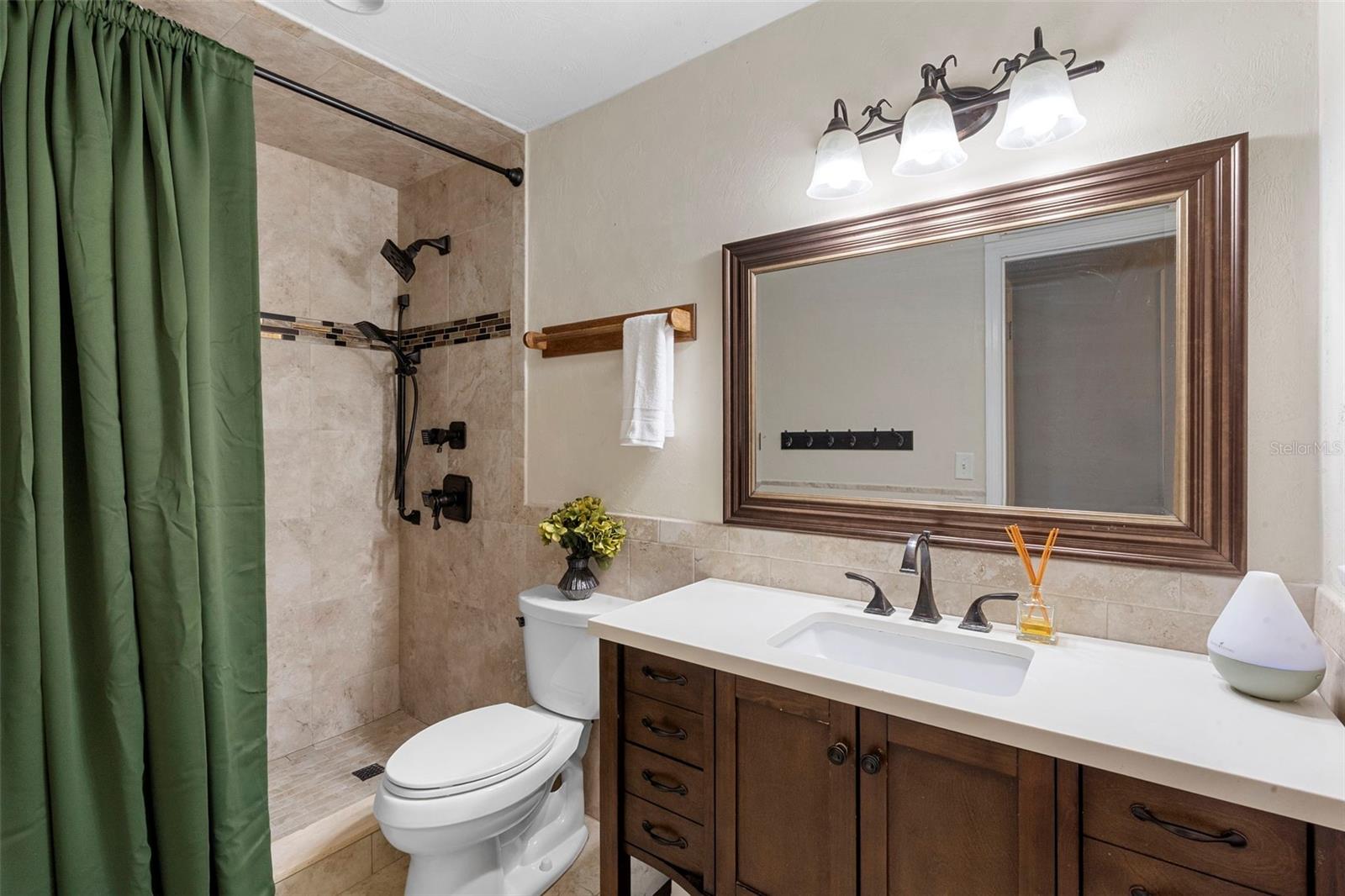 Image 30 of 48 For 552 Hamlet Drive