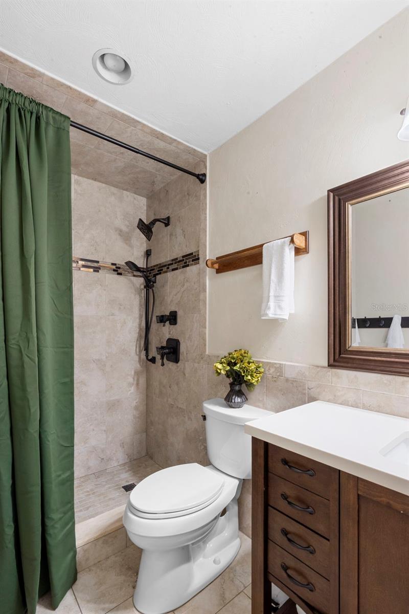 Image 31 of 48 For 552 Hamlet Drive