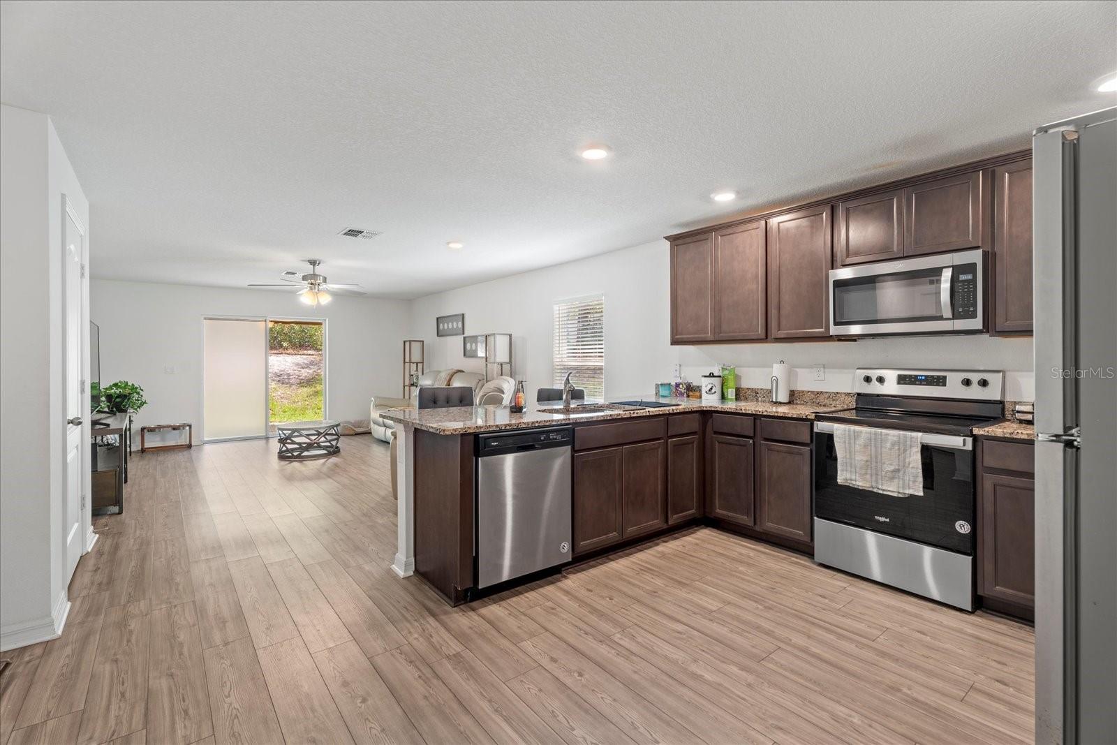 Image 18 of 57 For 1846 Acadian Drive