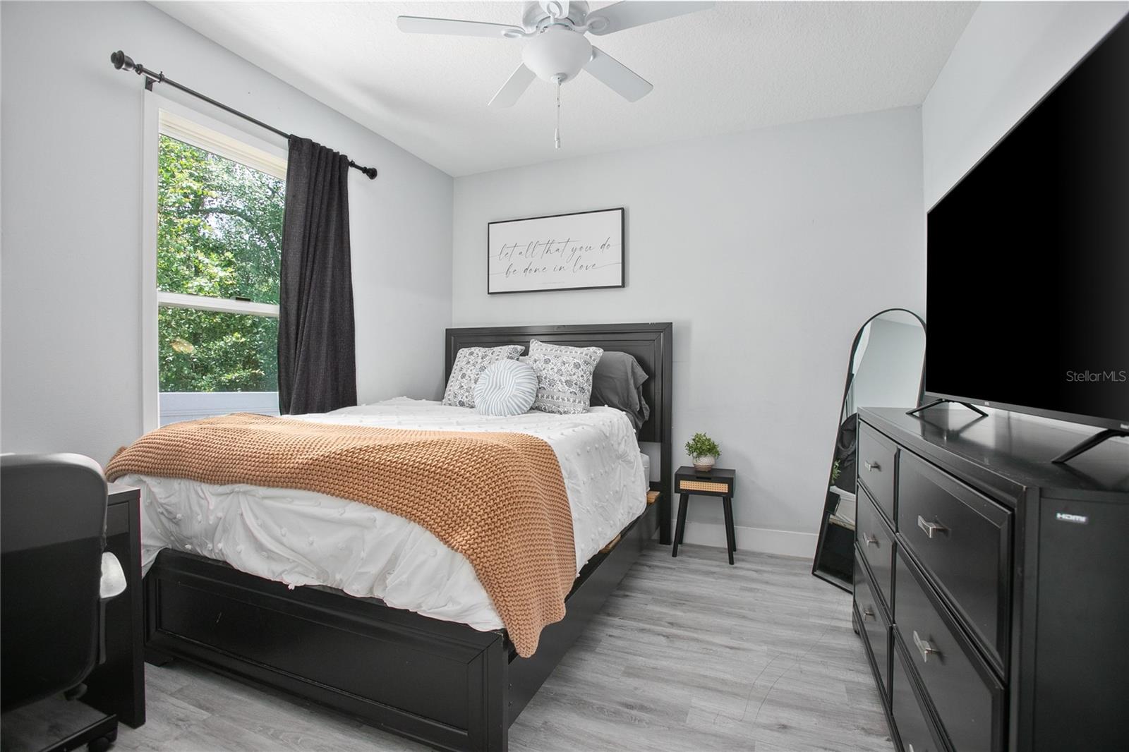 Image 16 of 26 For 1094 Lolita Street