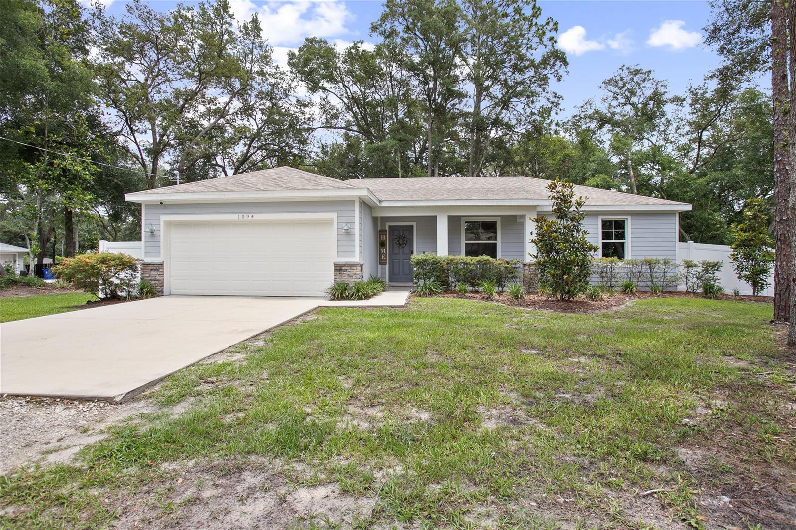 Image 3 of 26 For 1094 Lolita Street