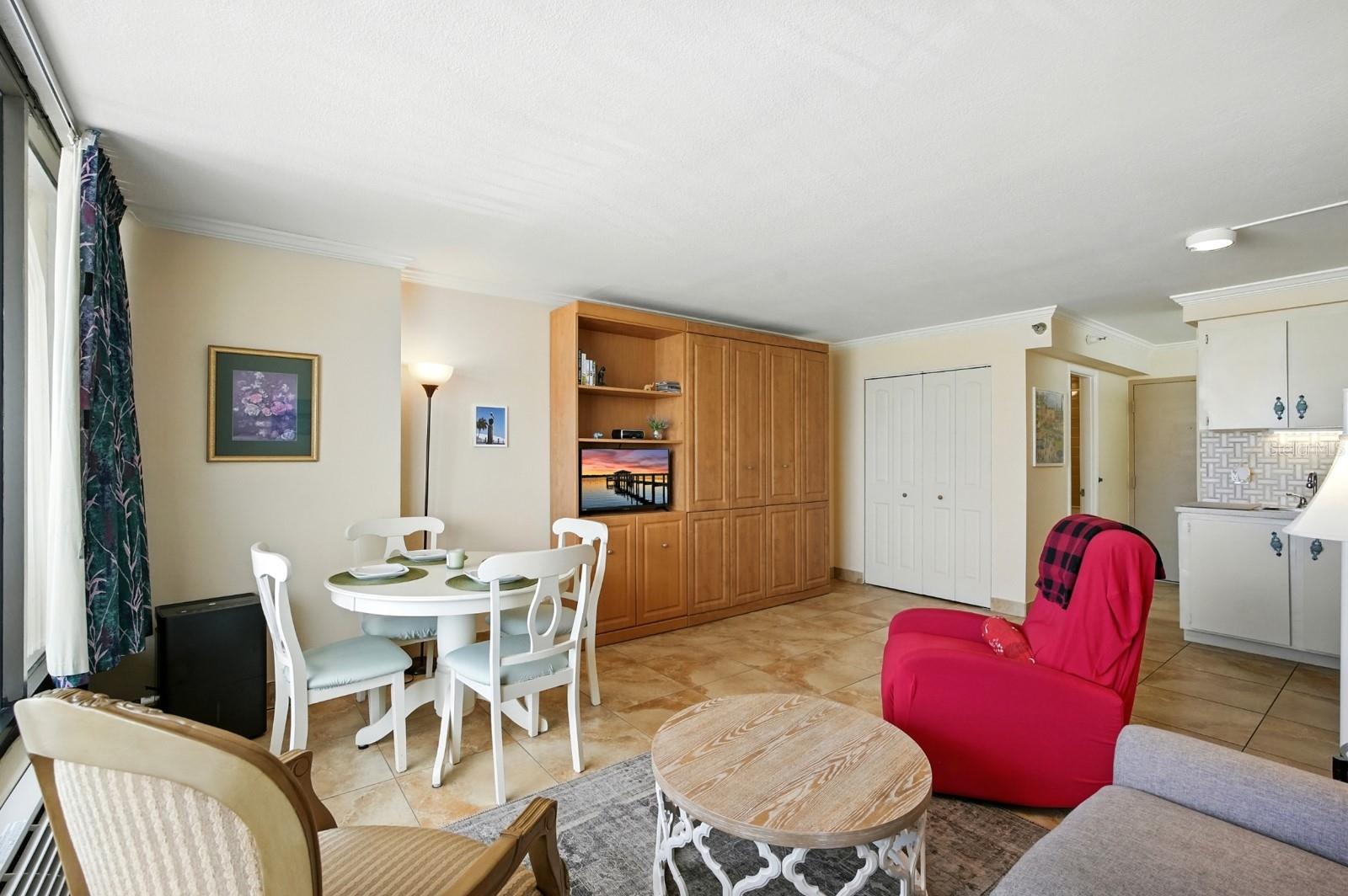 Image 12 of 24 For 2043 Atlantic Avenue 520