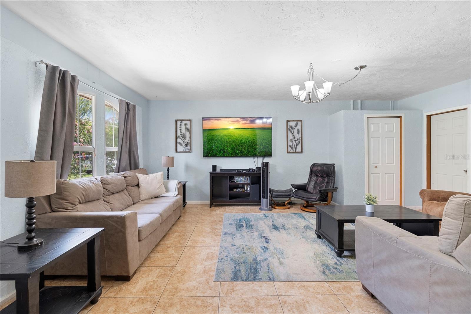Image 17 of 36 For 1702 Palmetto Avenue