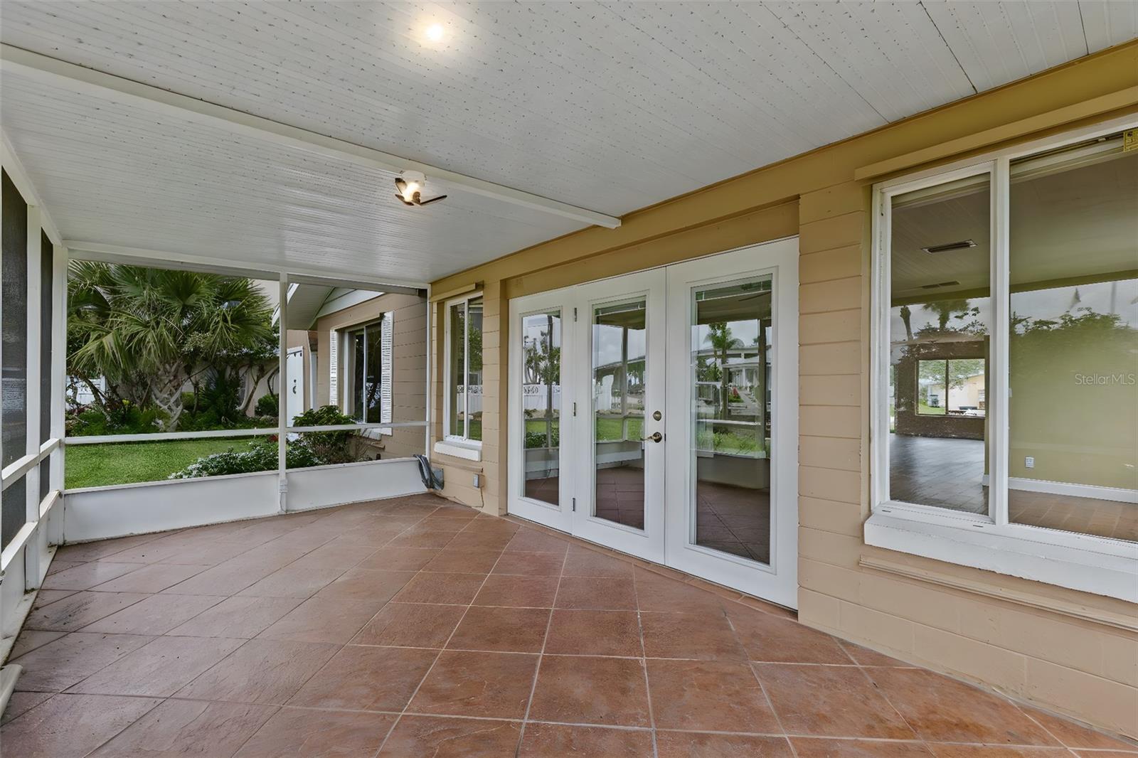 Image 26 of 36 For 10 Venetian Cir