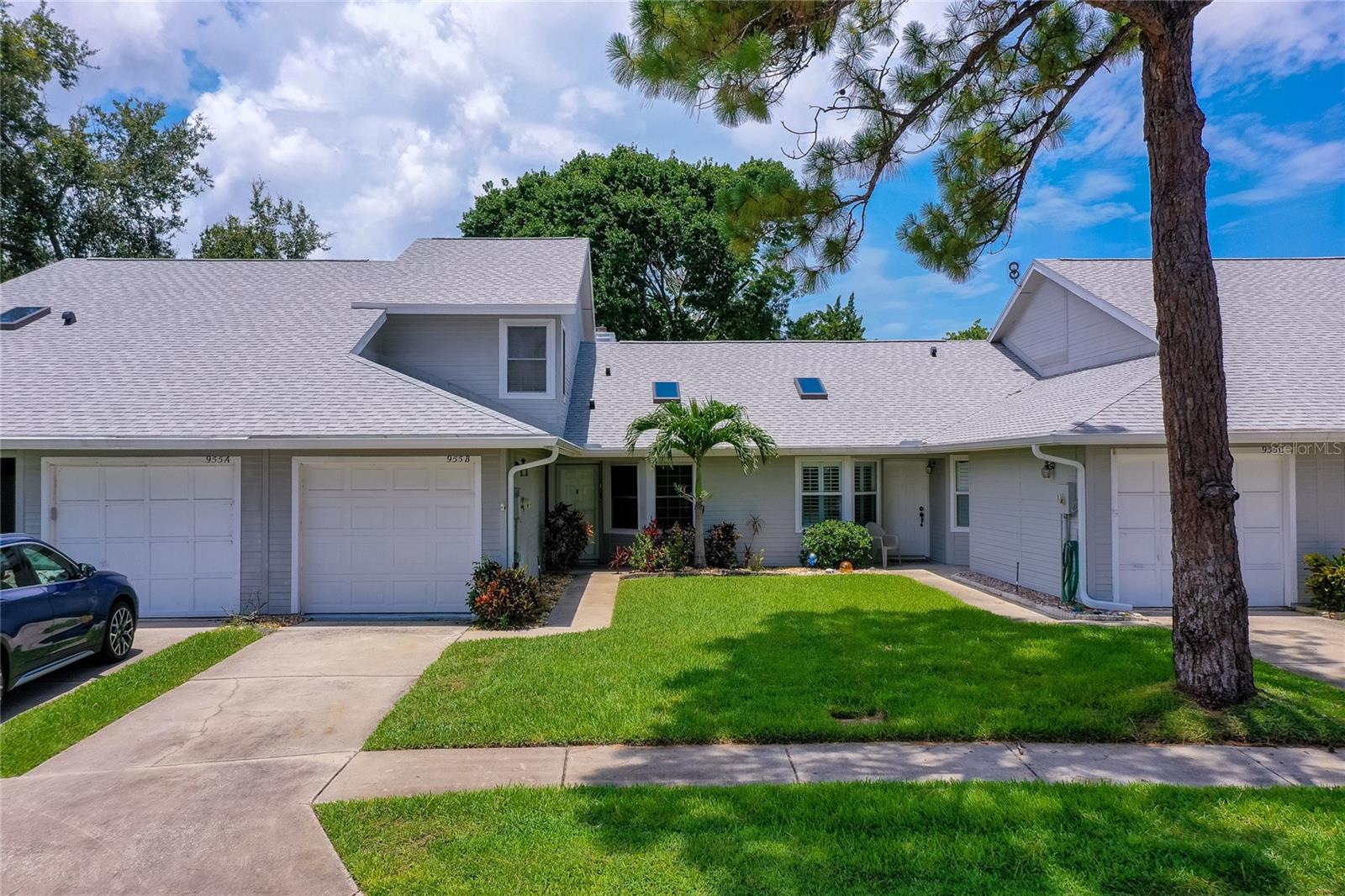Image 2 of 40 For 955 Grayling Court B