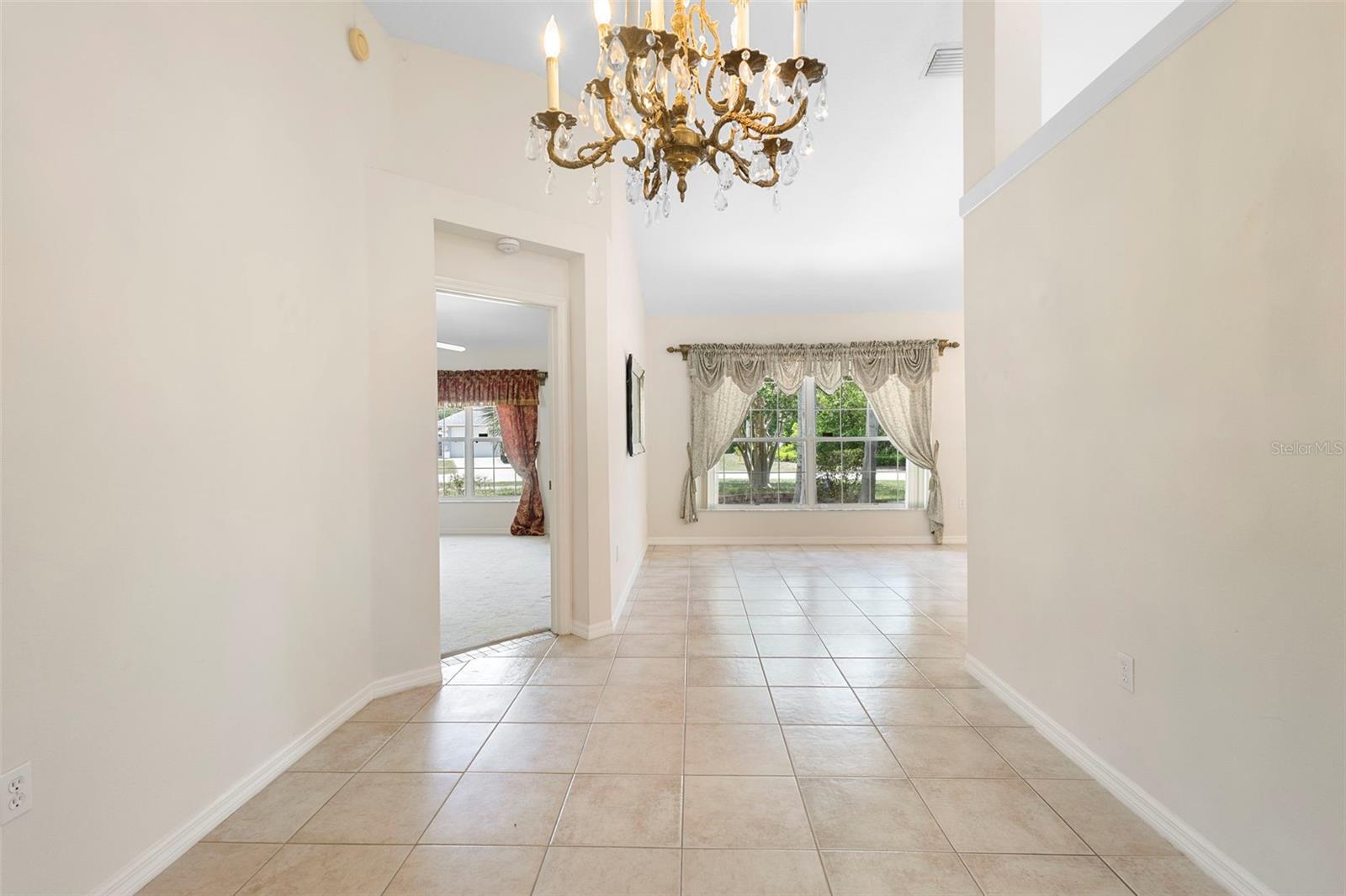 Image 14 of 49 For 2478 Unionville Drive