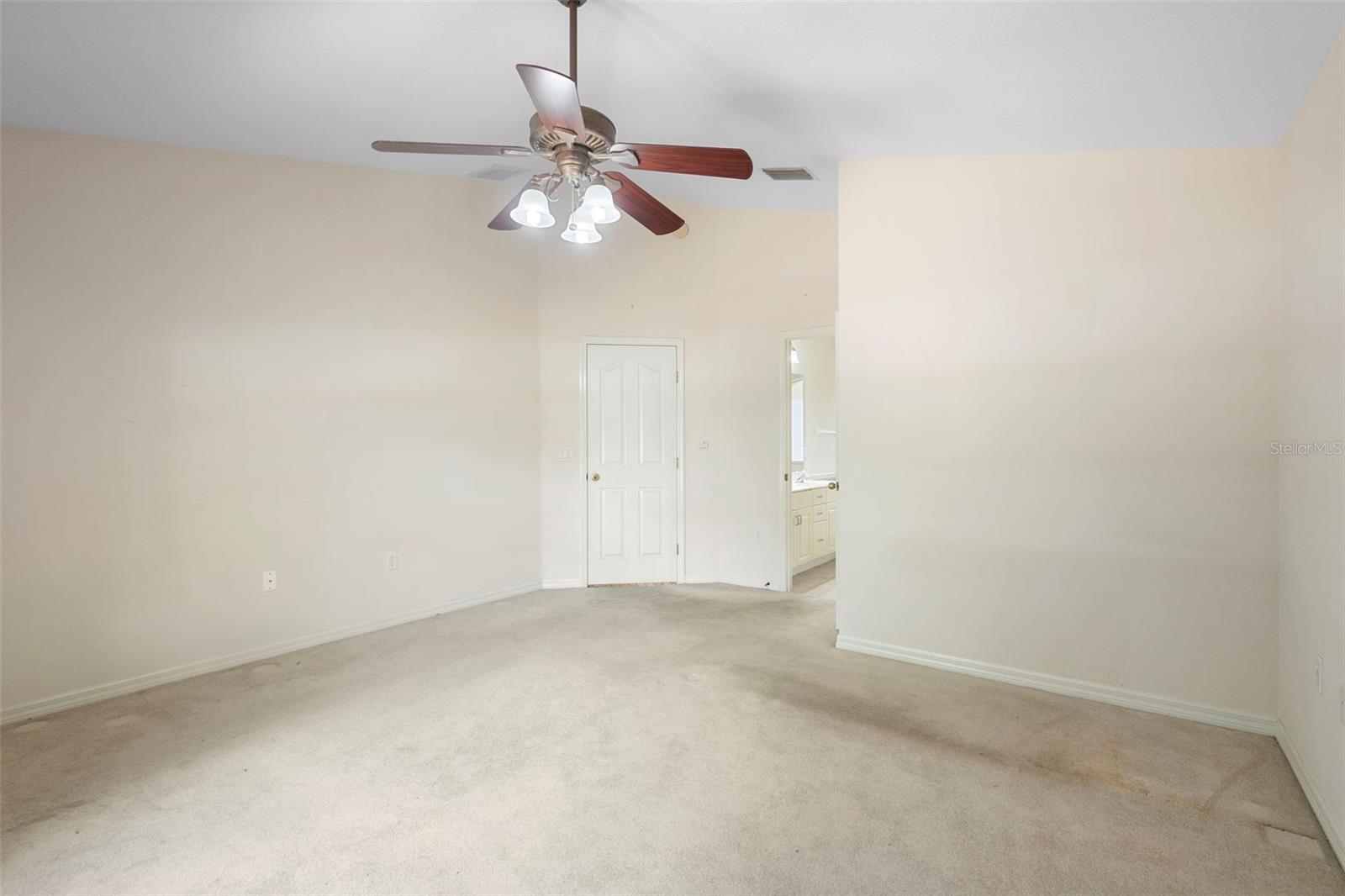 Image 22 of 49 For 2478 Unionville Drive