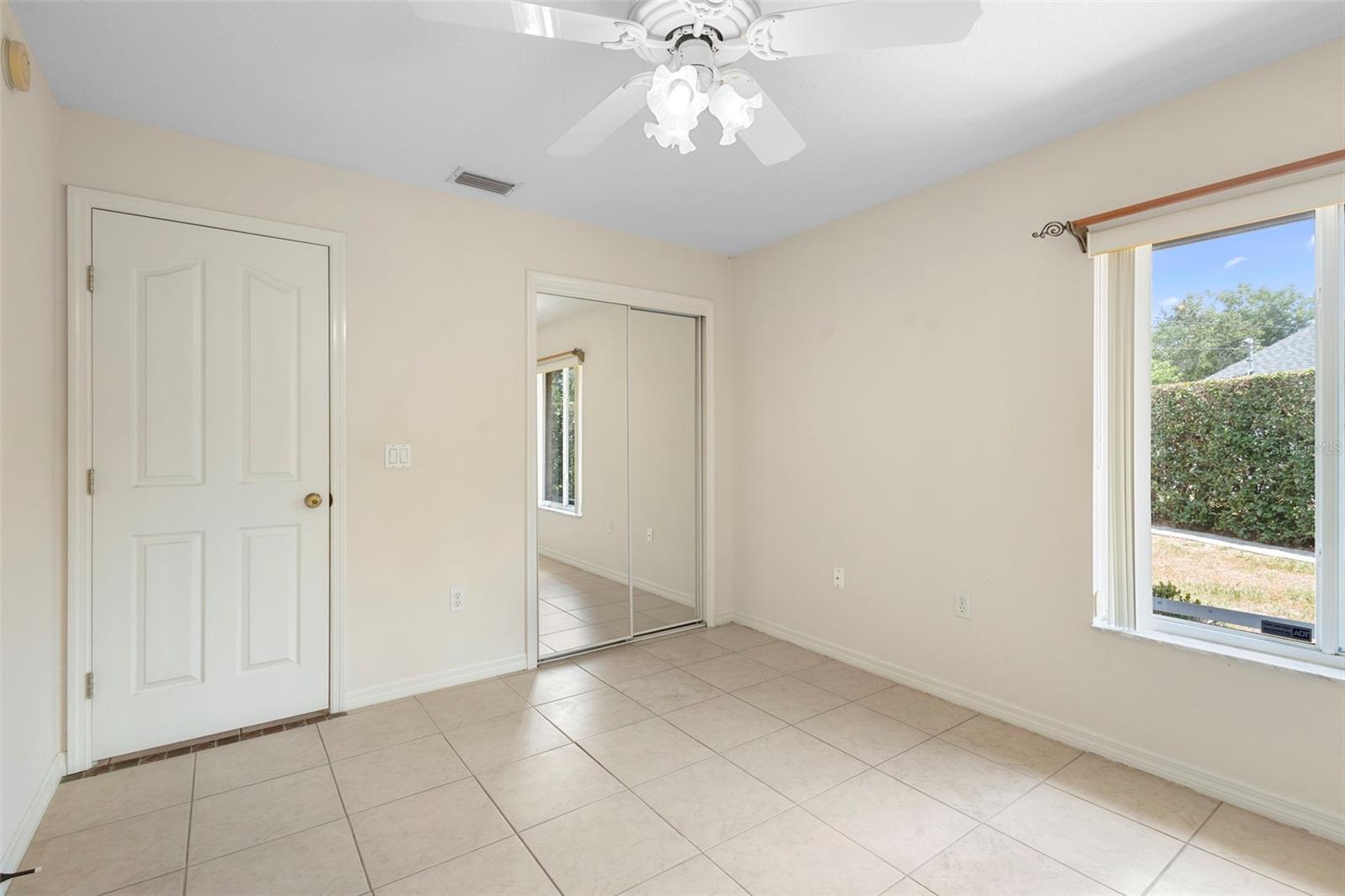Image 28 of 49 For 2478 Unionville Drive