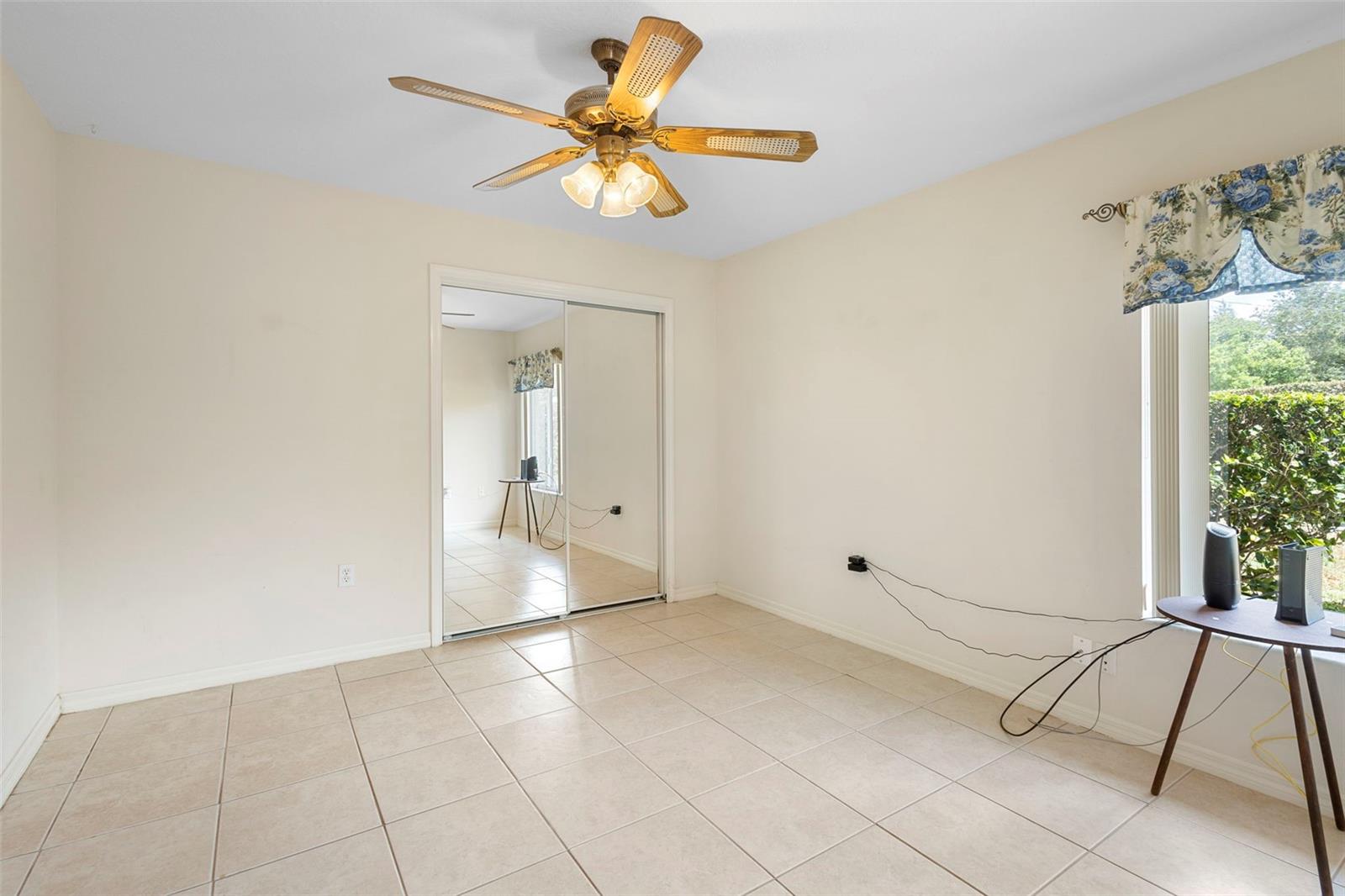 Image 31 of 49 For 2478 Unionville Drive