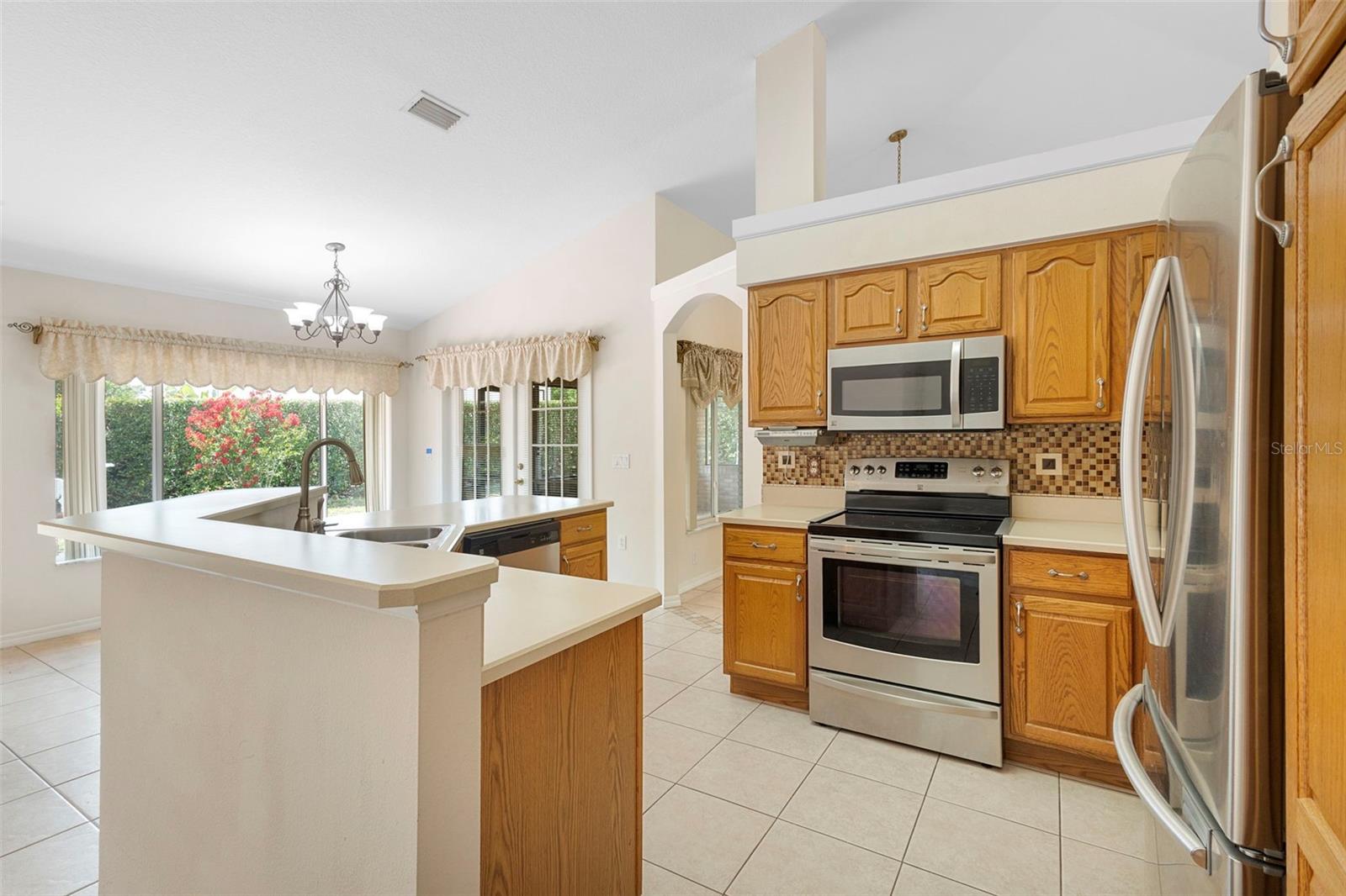 Image 4 of 49 For 2478 Unionville Drive