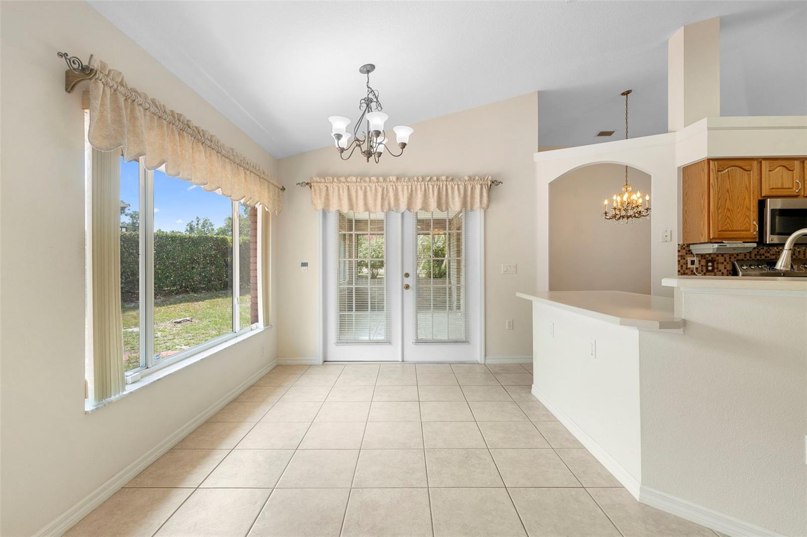 Image 7 of 49 For 2478 Unionville Drive