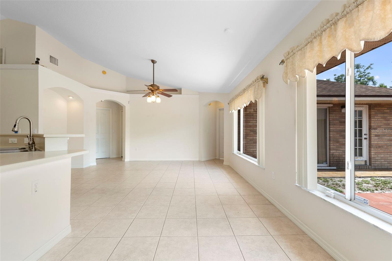 Image 9 of 49 For 2478 Unionville Drive