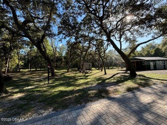 Image 21 of 49 For 17531 139th Avenue