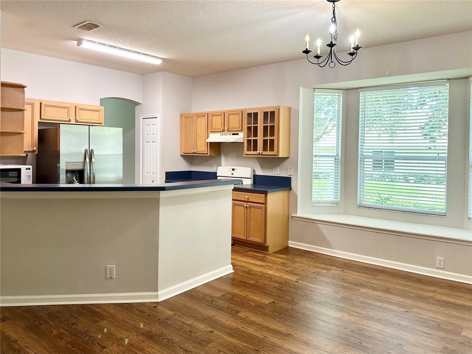 Image 10 of 47 For 107 Brookgreen Way