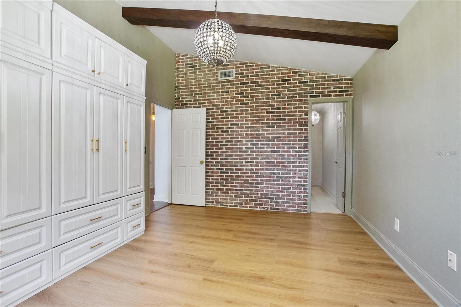 Image 12 of 72 For 1620 20th Street
