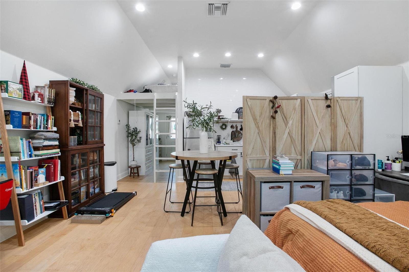 Image 32 of 72 For 1620 20th Street