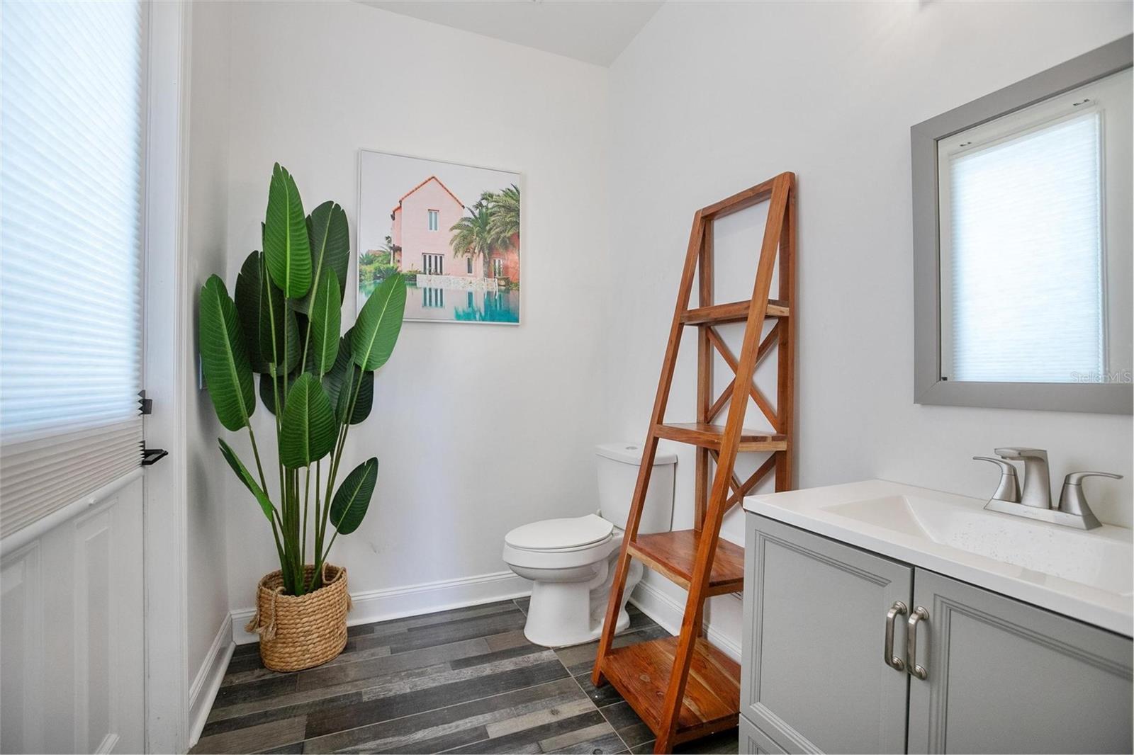 Image 50 of 72 For 1620 20th Street