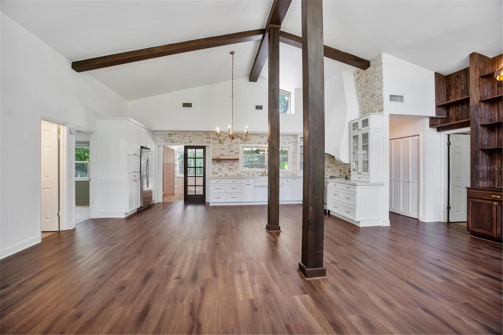 Image 6 of 72 For 1620 20th Street