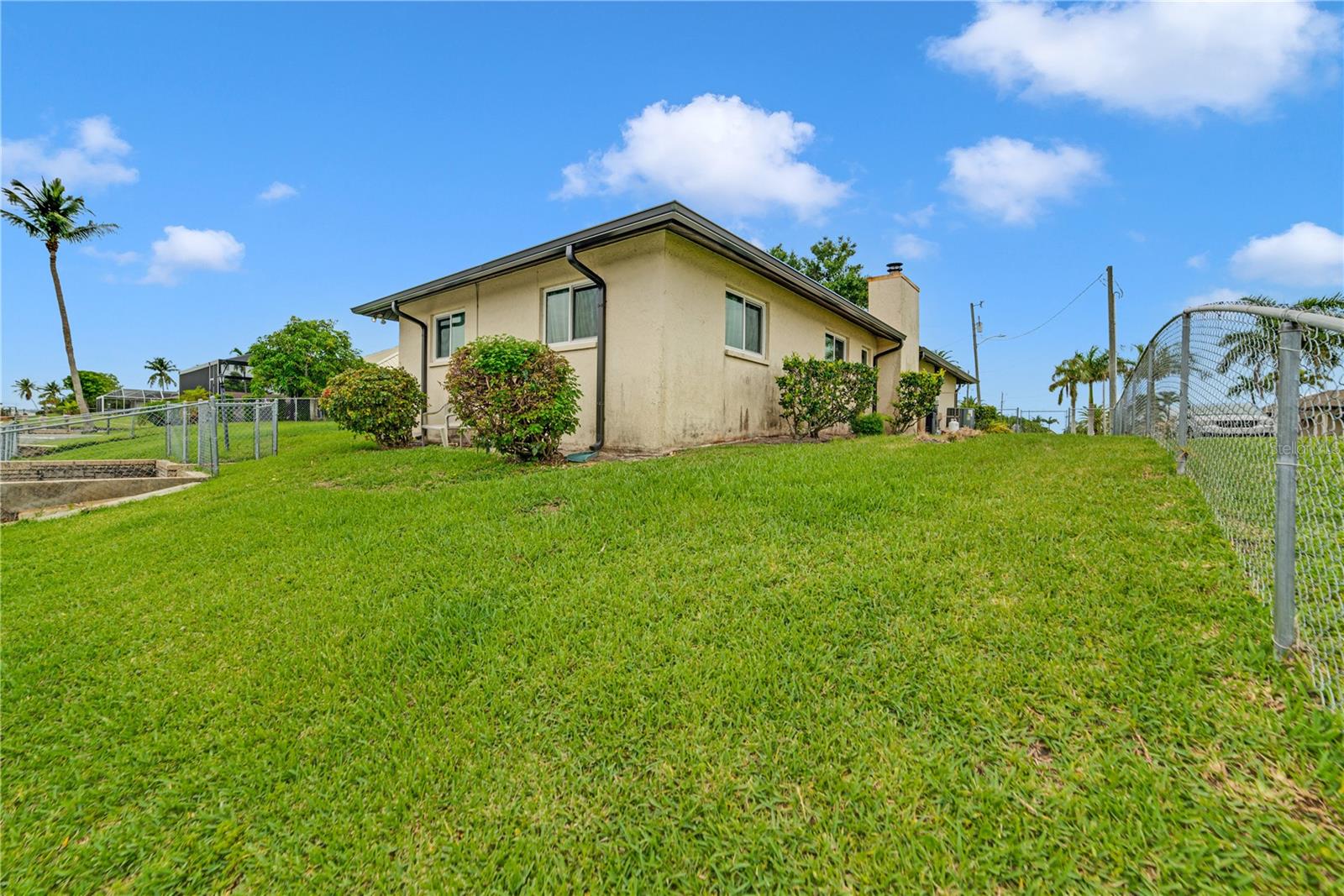 Image 12 of 56 For 2339 27th Street