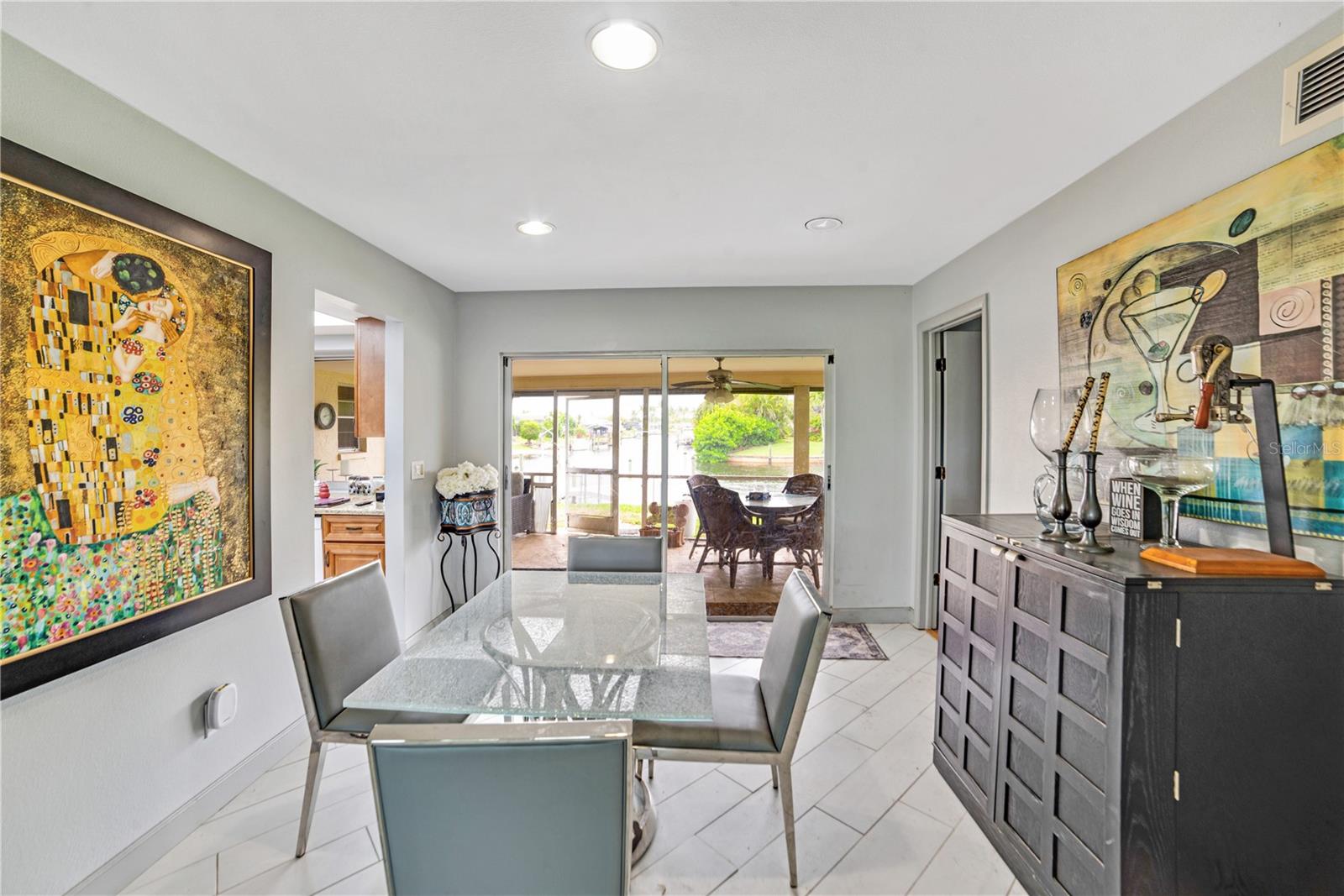 Image 14 of 56 For 2339 27th Street