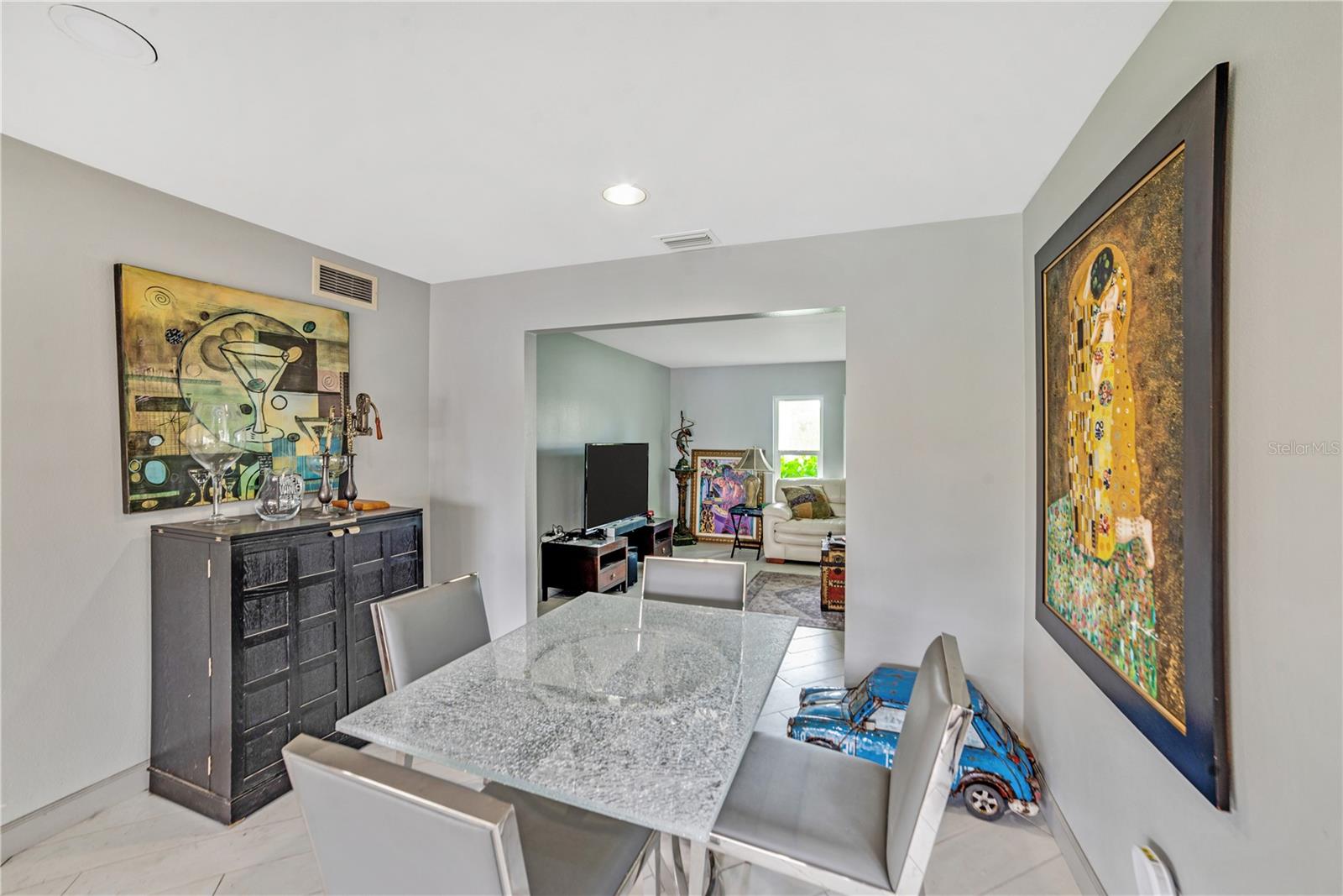 Image 2 of 56 For 2339 27th Street