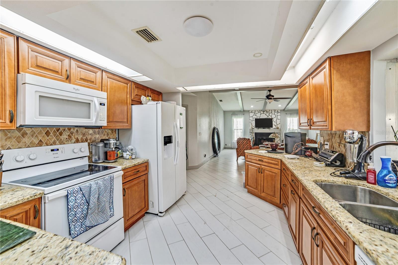 Image 21 of 56 For 2339 27th Street