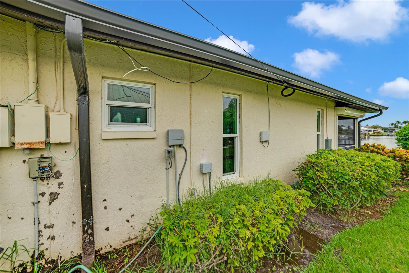 Image 31 of 56 For 2339 27th Street
