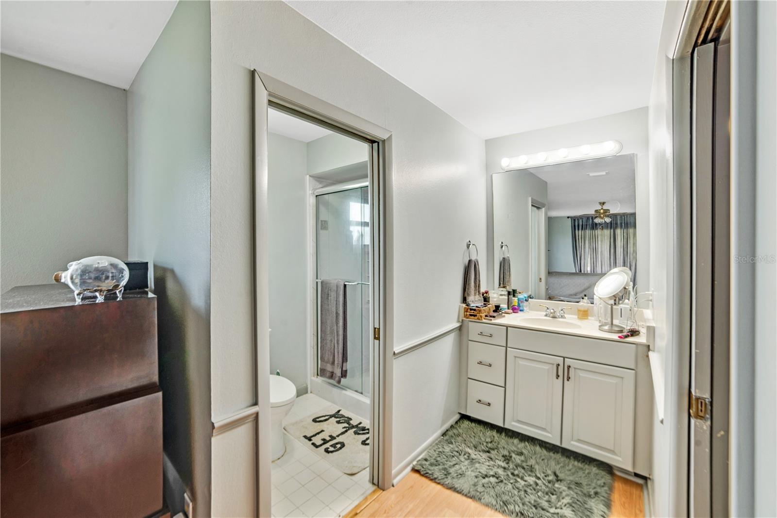 Image 43 of 56 For 2339 27th Street