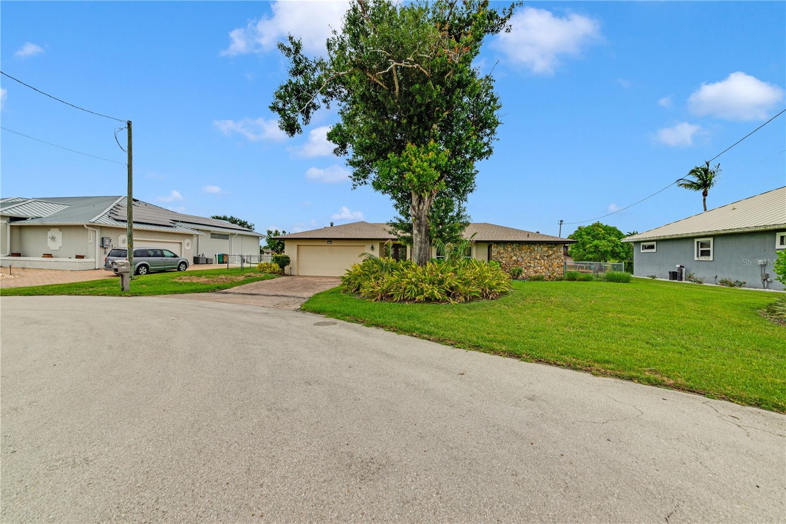 Image 7 of 56 For 2339 27th Street
