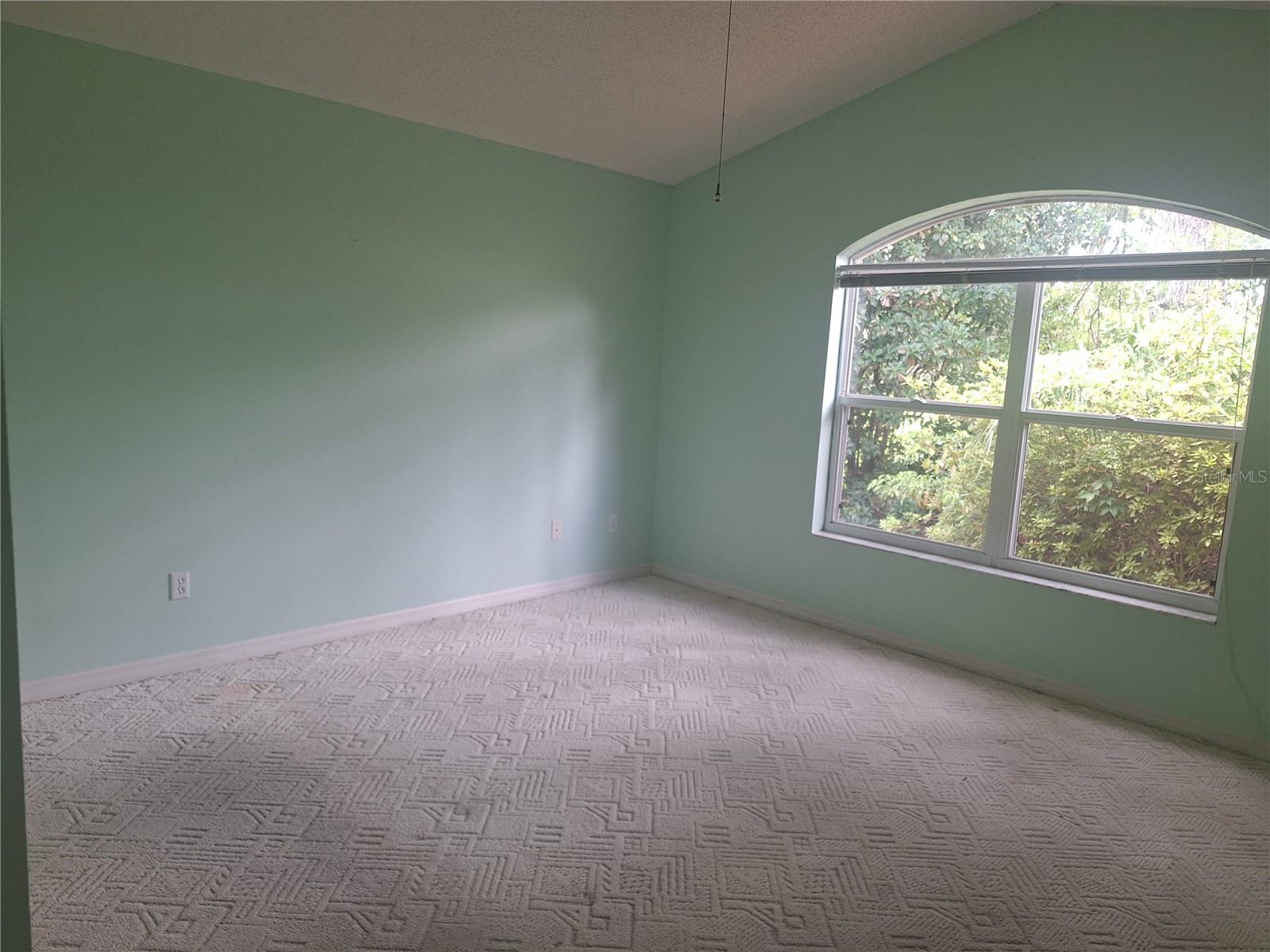 Image 6 of 14 For 2051 Sherwood Forest Drive