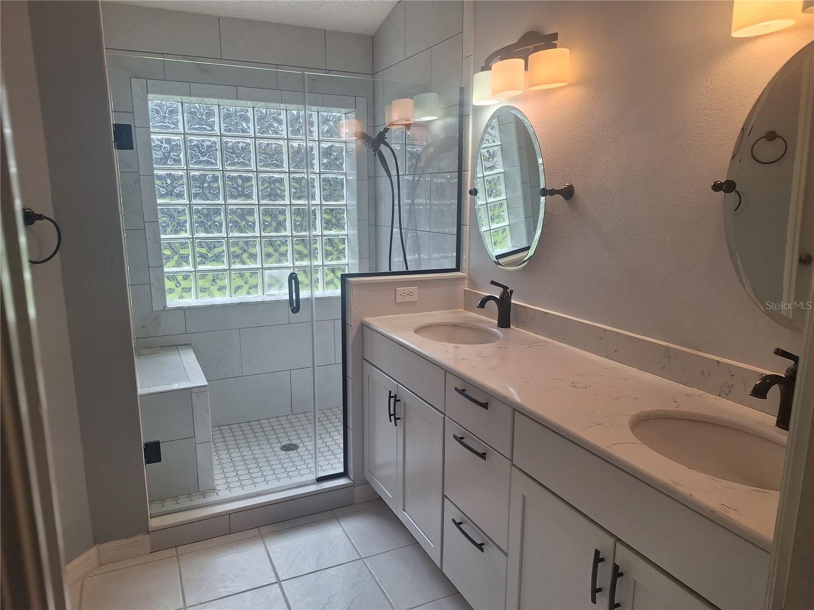 Image 7 of 14 For 2051 Sherwood Forest Drive
