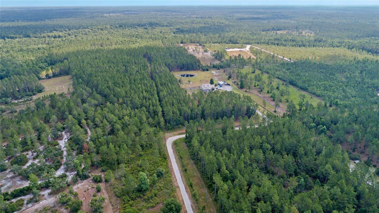 Image 11 of 11 For Wild Cur Road