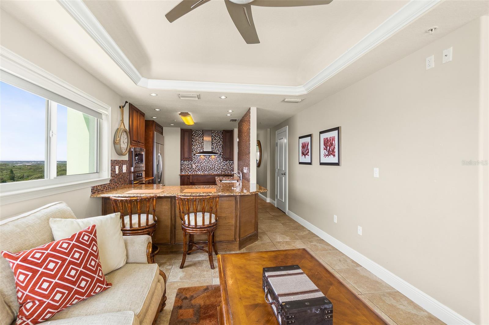 Image 8 of 49 For 2801 Hill Street 801