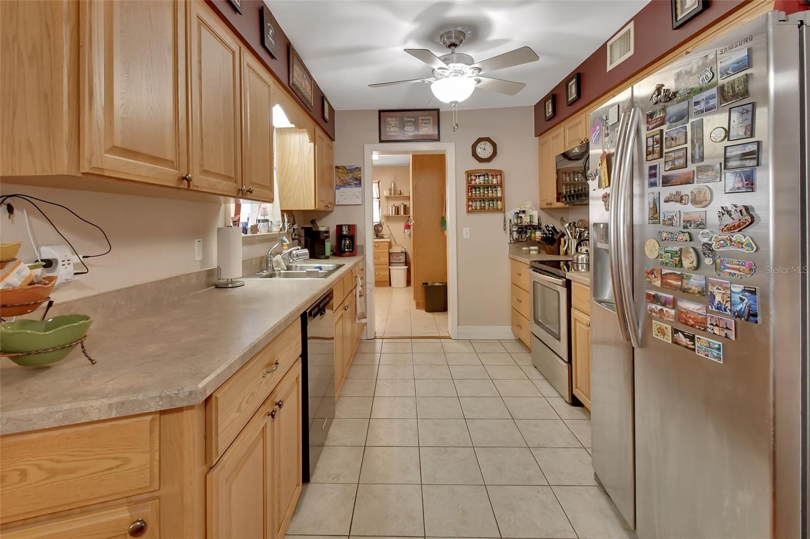 Image 10 of 37 For 2676 Palm Terrace Street