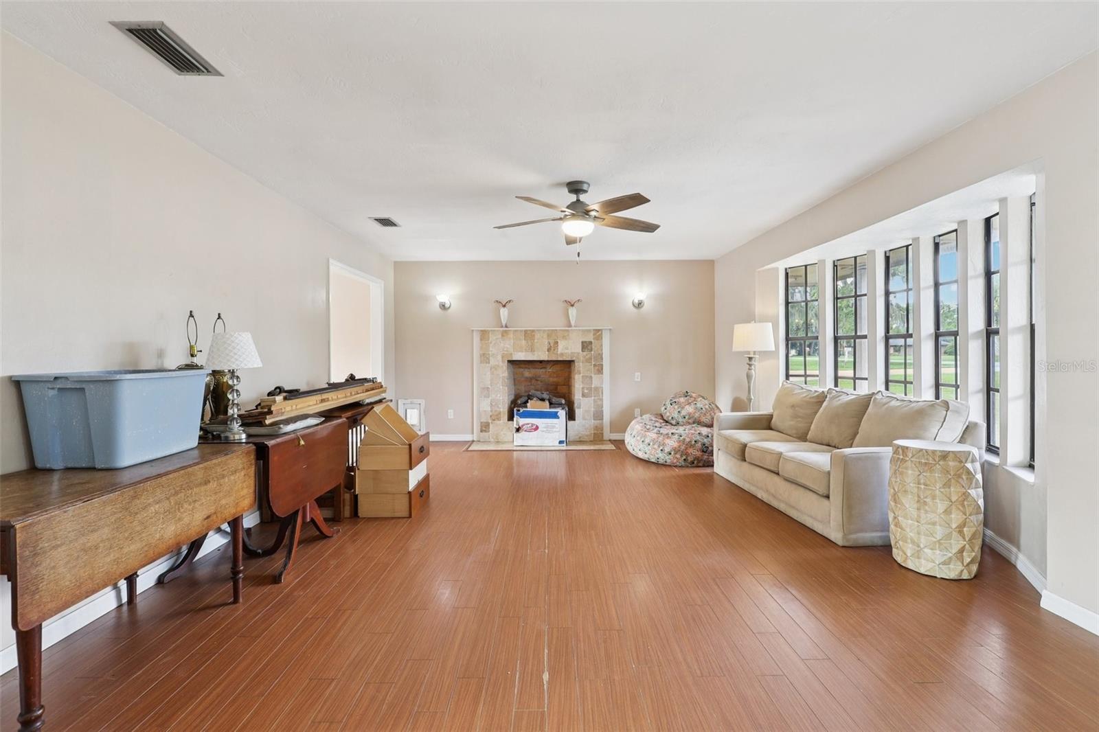 Image 10 of 68 For 5759 Dogwood Road