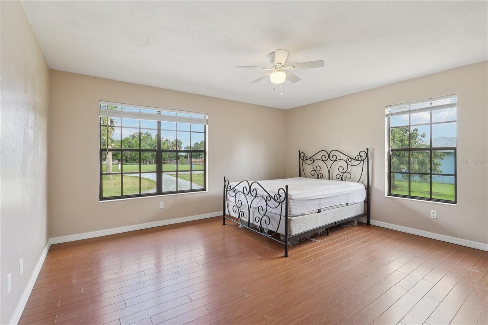 Image 21 of 68 For 5759 Dogwood Road