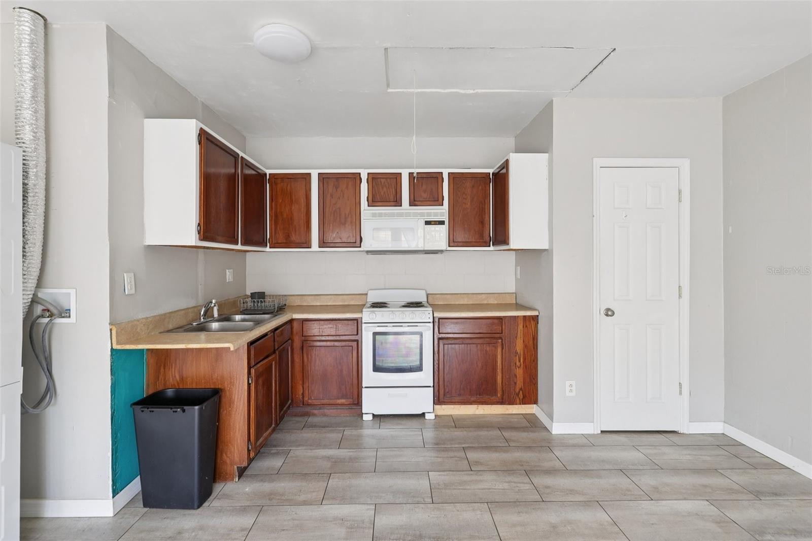 Image 31 of 68 For 5759 Dogwood Road