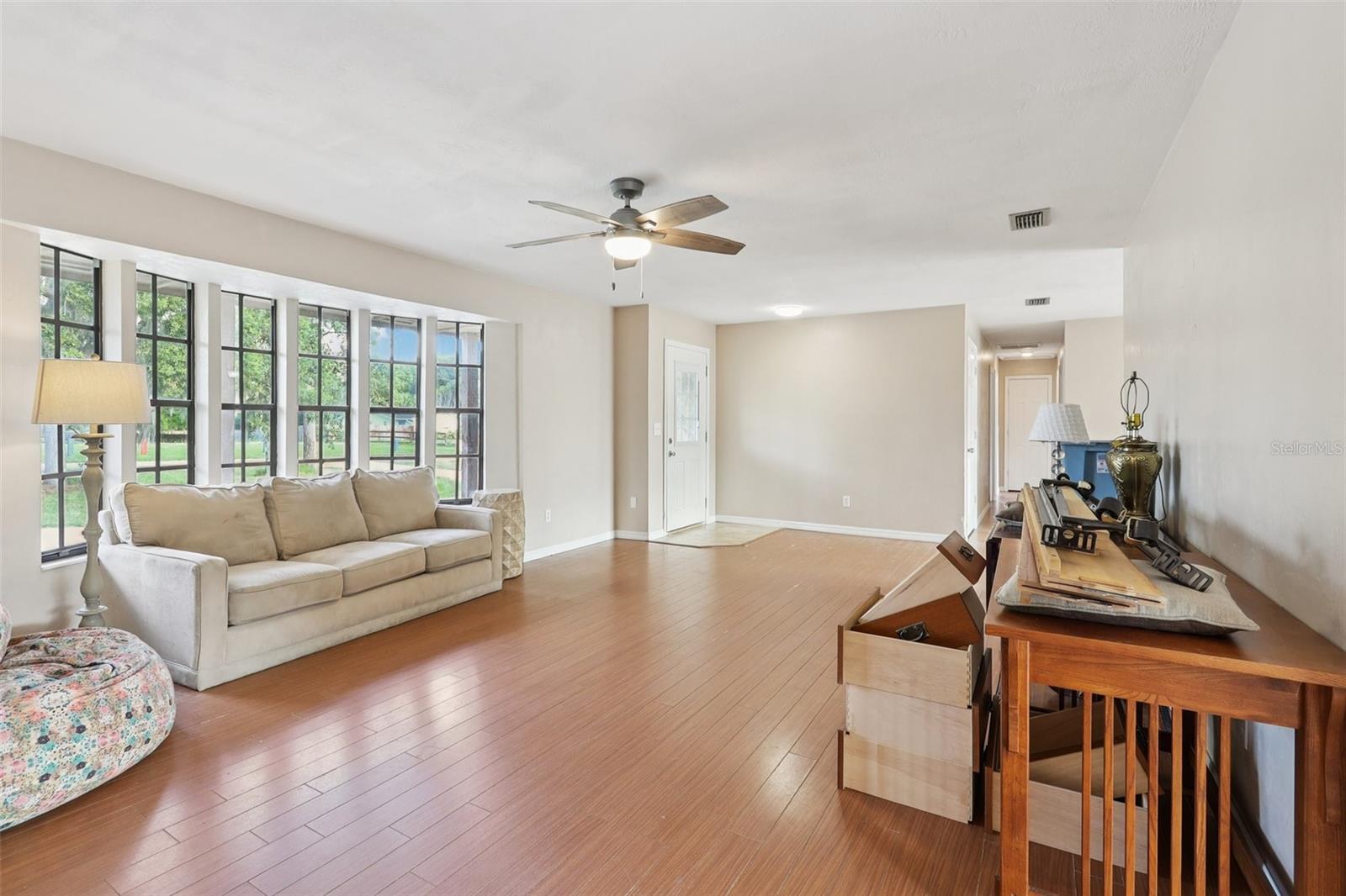 Image 8 of 68 For 5759 Dogwood Road