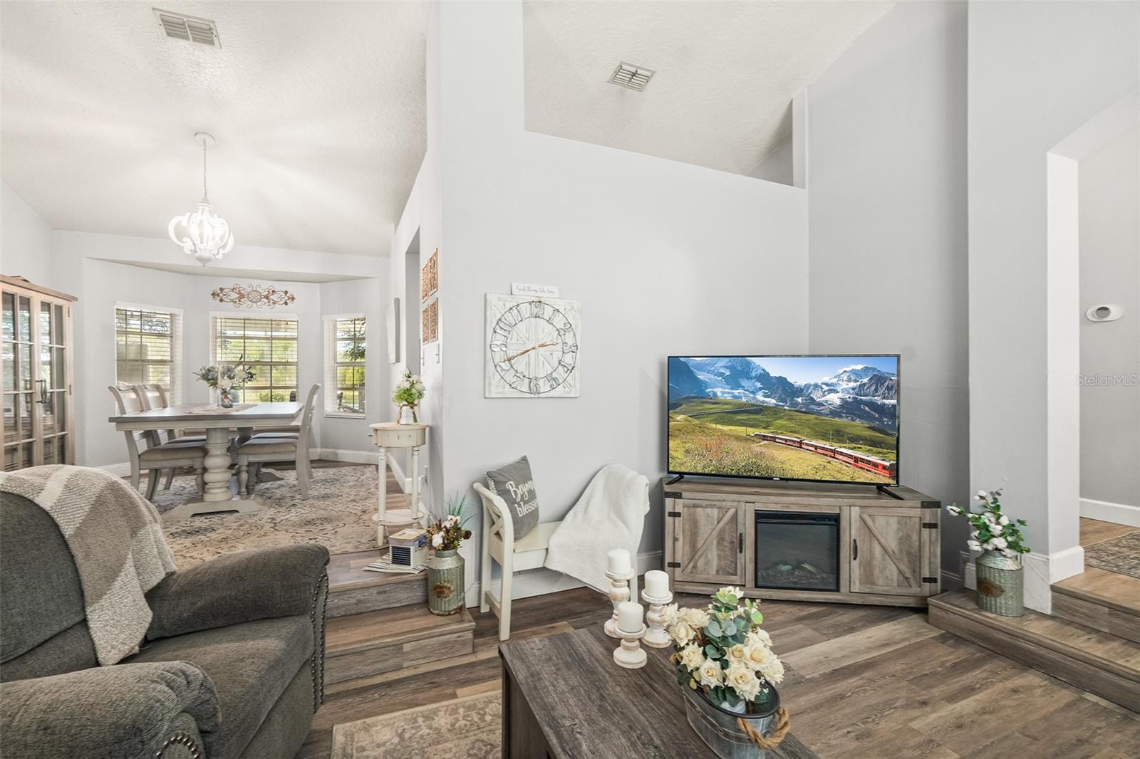 Image 6 of 34 For 2163 Fireside Road