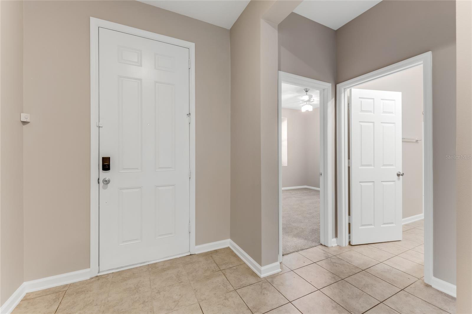Image 6 of 39 For 32 Abacus Avenue