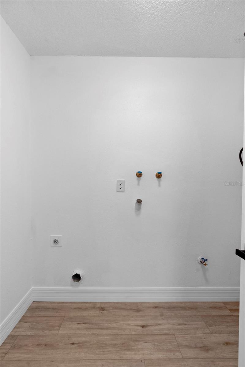 Image 10 of 32 For 2240 Conway Drive
