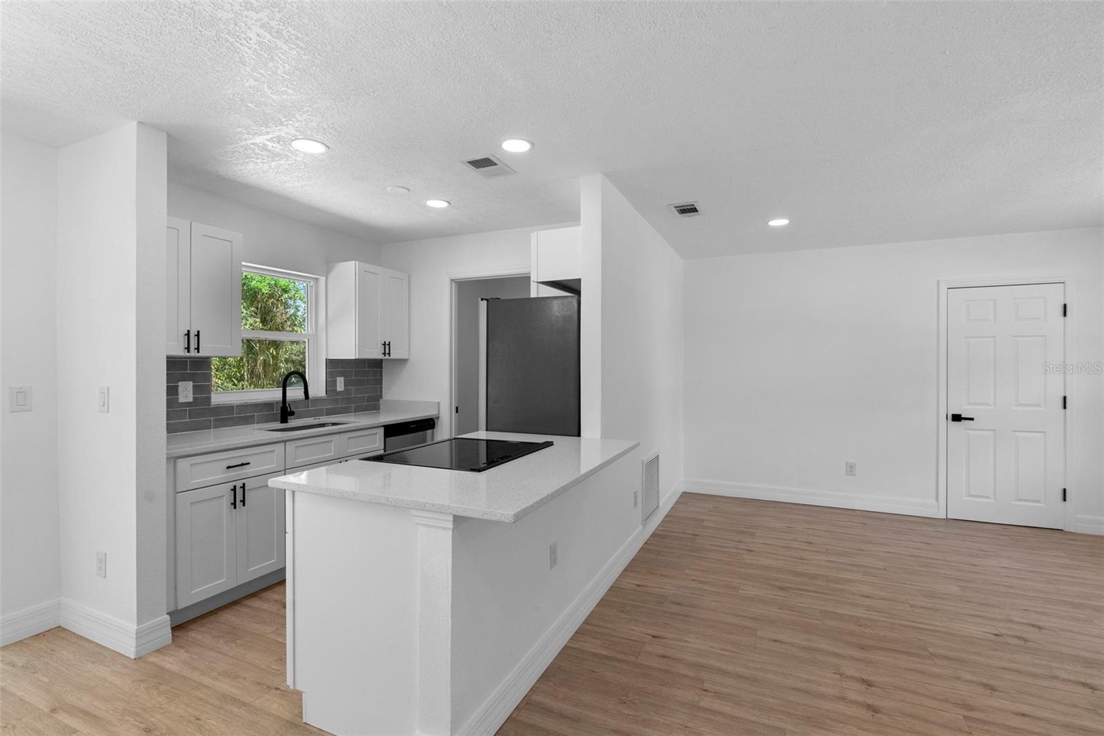 Image 8 of 32 For 2240 Conway Drive
