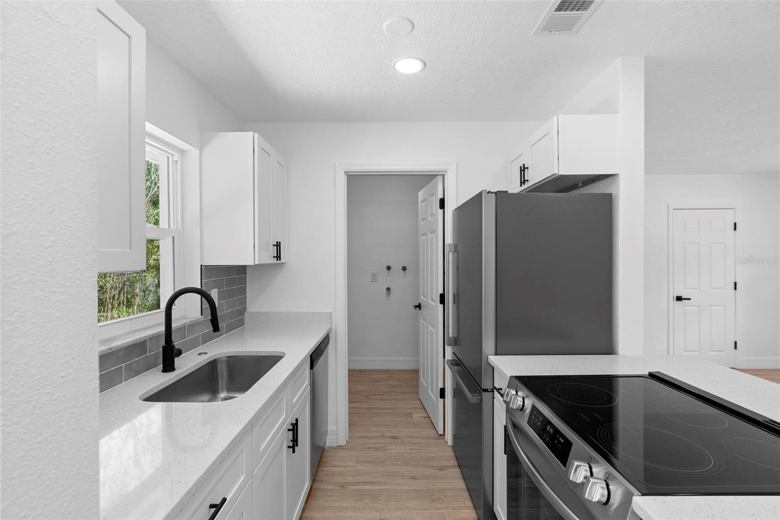 Image 9 of 32 For 2240 Conway Drive