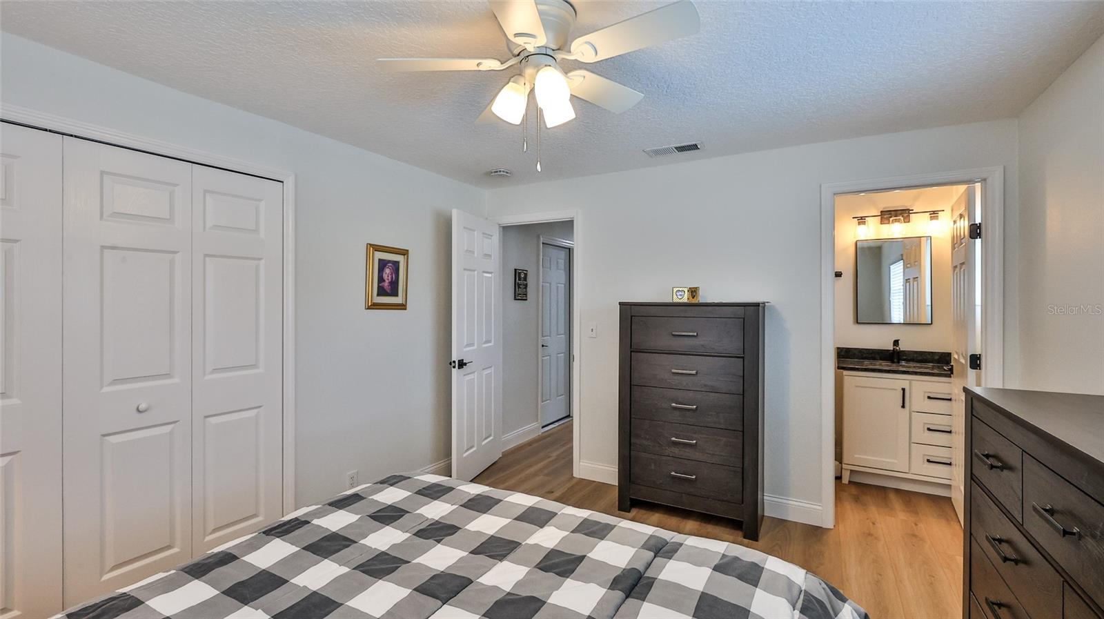 Image 13 of 37 For 2970 Lantern Drive