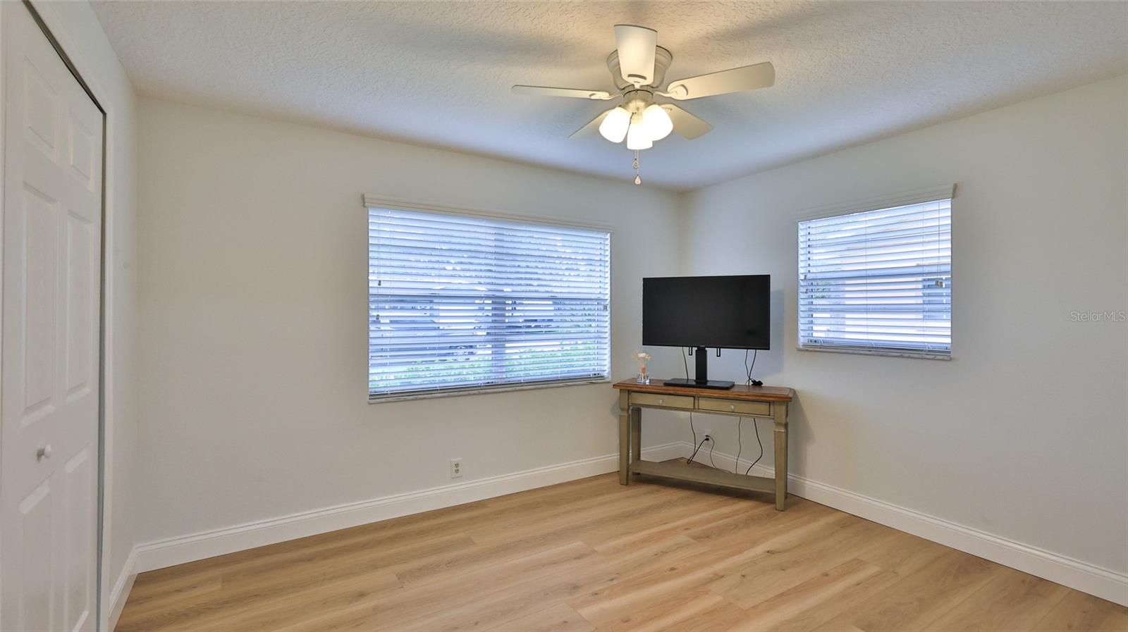 Image 16 of 37 For 2970 Lantern Drive