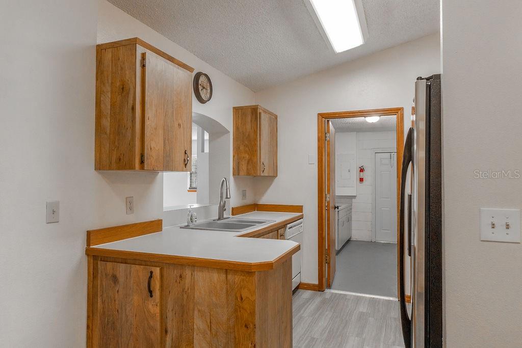Image 7 of 16 For 155 Bluefield Avenue