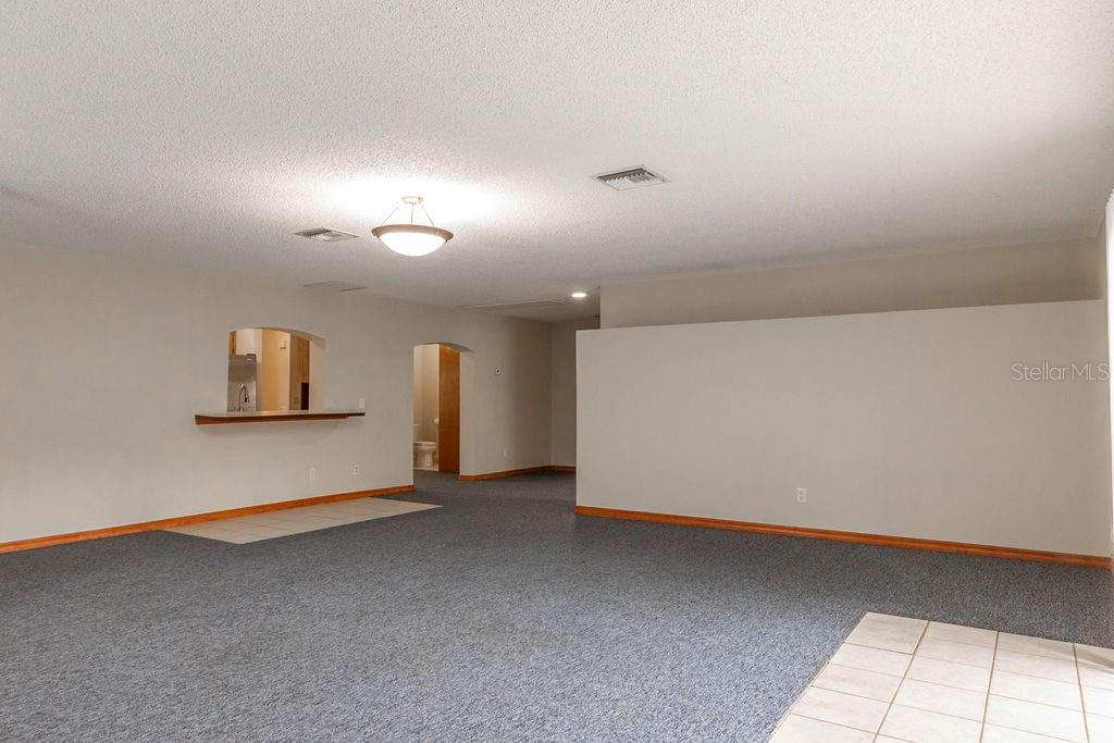 Image 9 of 16 For 155 Bluefield Avenue